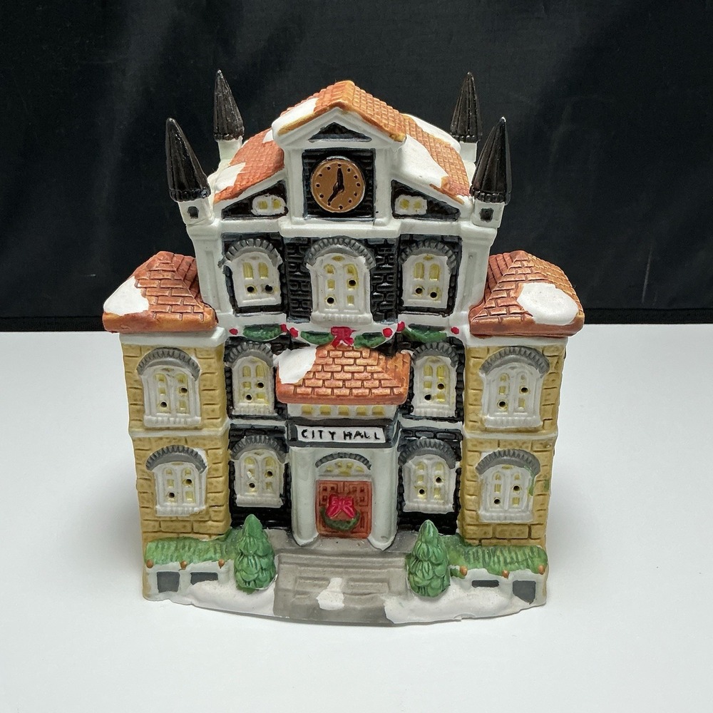 1994 TRIM A HOME HOLIDAY HOME MEMORIES CERAMIC CITY HALL - 7.5"tall